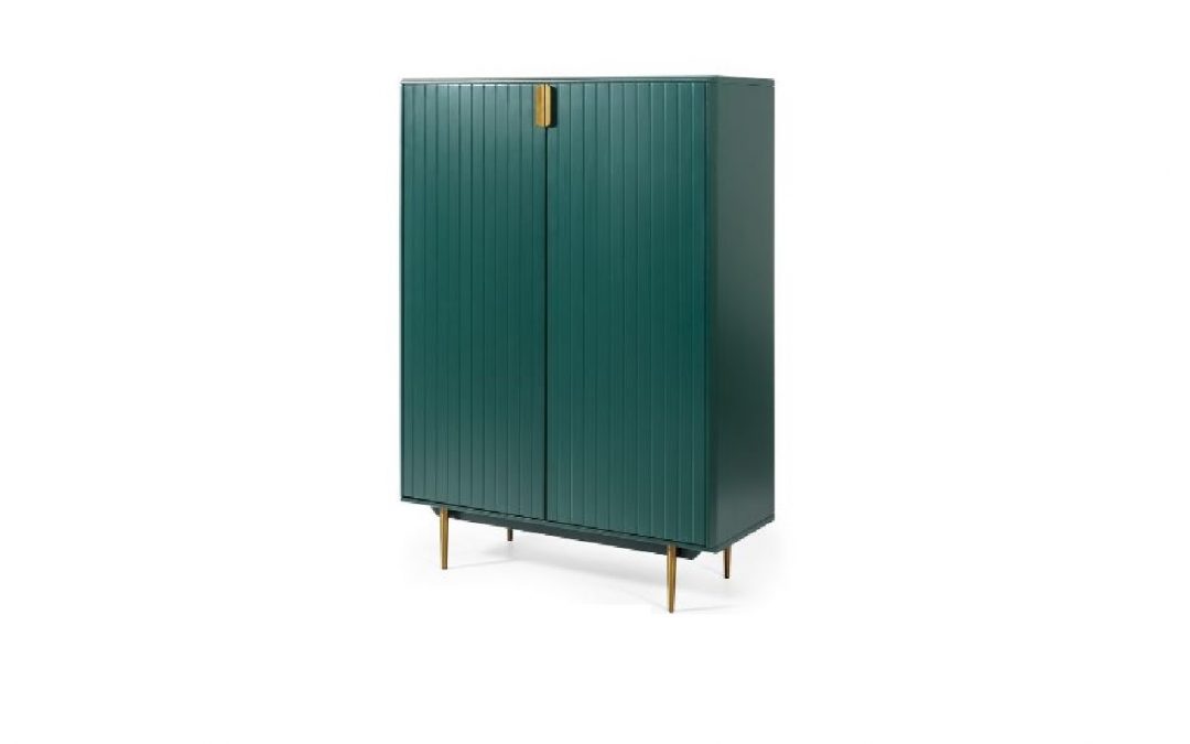 APARADOR ARMARIO LACADO VERDE O BLANCO CON PATAS DORADAS MED: 100  42 X 142 CM ALTO