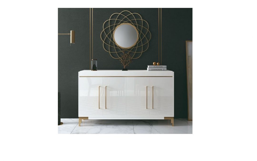 APARADOR 4 PUERTAS LACADO BLANCO BRILLO Y PATAS Y TIRADORES METAL DORADO MED: 150 X 40 X 70 CM ALTO