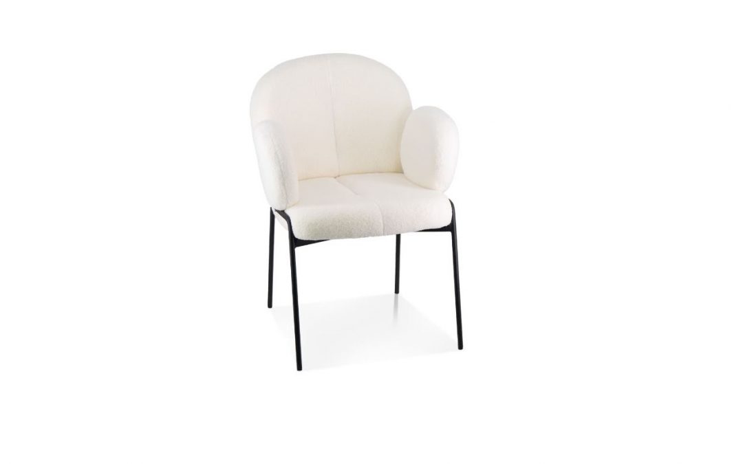 SILLÓN TAPIZADO COLOR BLANCO Y PATAS DE HIERRO NEGRO MED: 56 X 64 X 88 CM ALTO