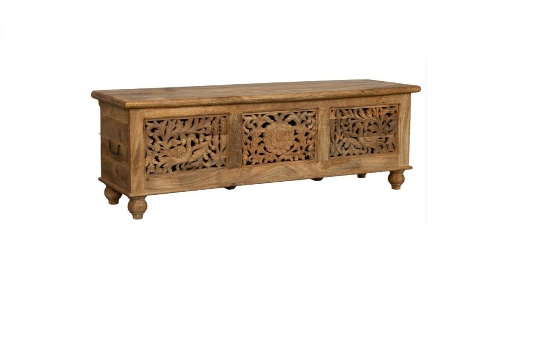 BAÚL MADERA TALLADA MED: 150 X 43 X 50 CM ALTO