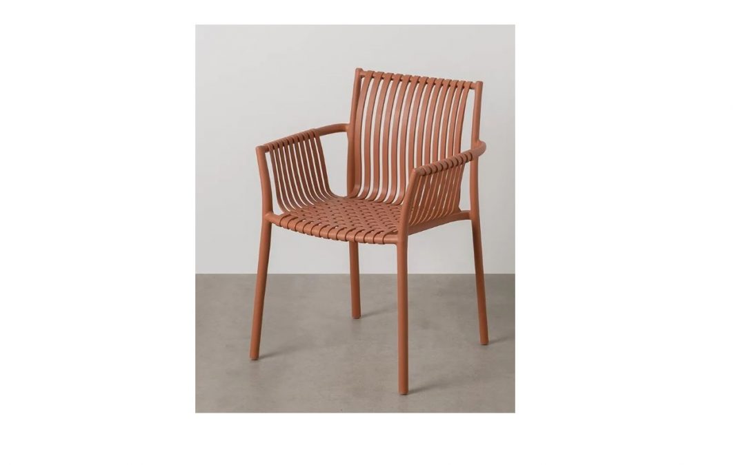 SILLA POLIETILENO / ALUMÍNIO COLOR CALDERA USO EXTERIOR O INTERIOR MED: 57,5 X 56 X 74 CM ALTO