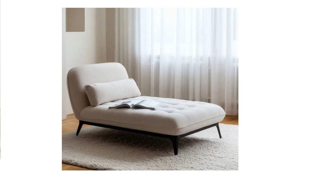 CHAISSELONGE TAPIZADO COLOR CREMA Y PATAS METÁLICAS NEGRAS RELLENO FOAM CON COJÍN RIÑONERA MED: 90 X 168 X 82 CM ALTO (TAMBIÉN EN COLOR TAUPÉ)