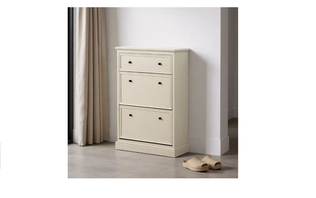 ZAPATERO MADERA LACADA COLOR GRIS CLARO MED: 80 X 28 X 108 CM ALTO