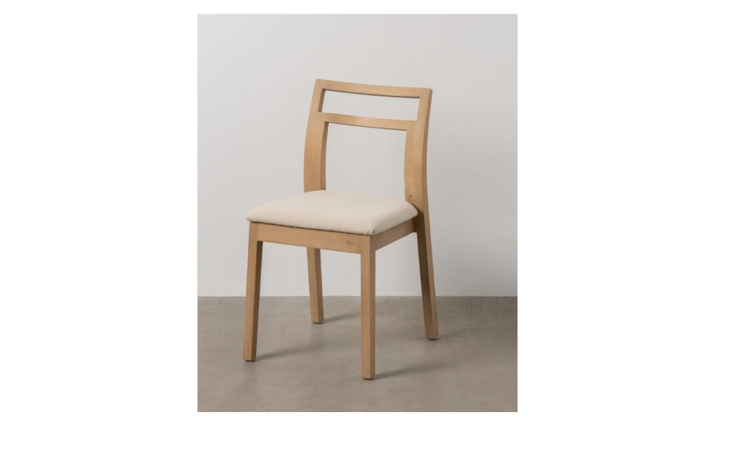 SILLA MADERA Y ASIENTO TAPIZADO BEIGE MED: 41 X 50 X 81 CM ALTO
