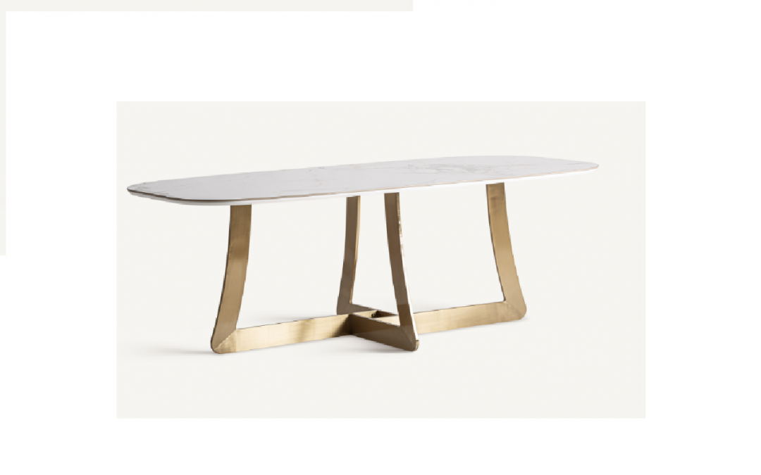MESA DE COMEDOR ESTILO ART DECÓ TAPA PORCELÁNICO BLANCO Y BASE DE ACERO COLOR ORO MED: 220 X 100 X 76 CM ALTO